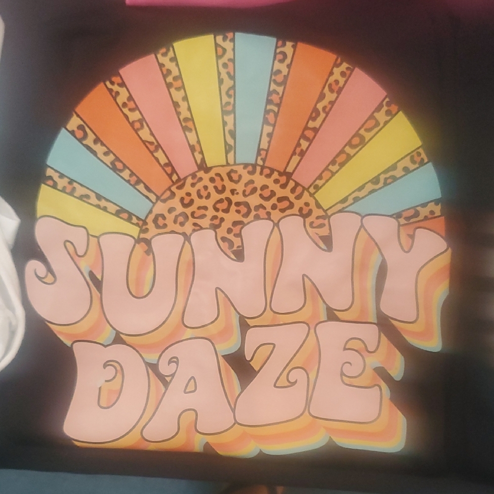Sunny Daze Graphic Tee